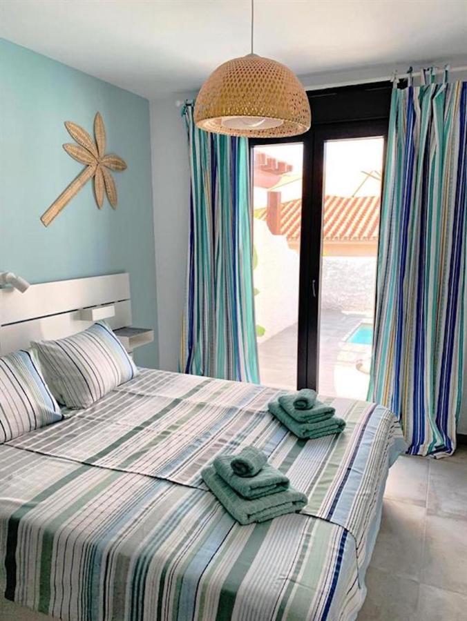 Wonderful House By The Sea Villa Нерха Екстериор снимка